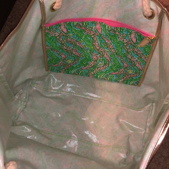 Lilly Pulitzer Tote Bag - Picture 3 of 3
